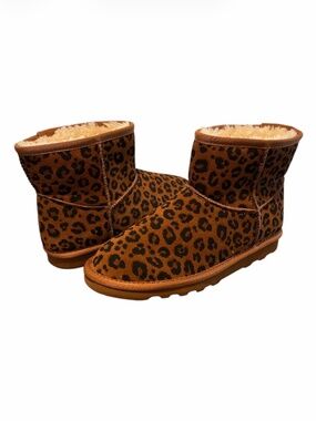 Leopard Print Boots with Fur